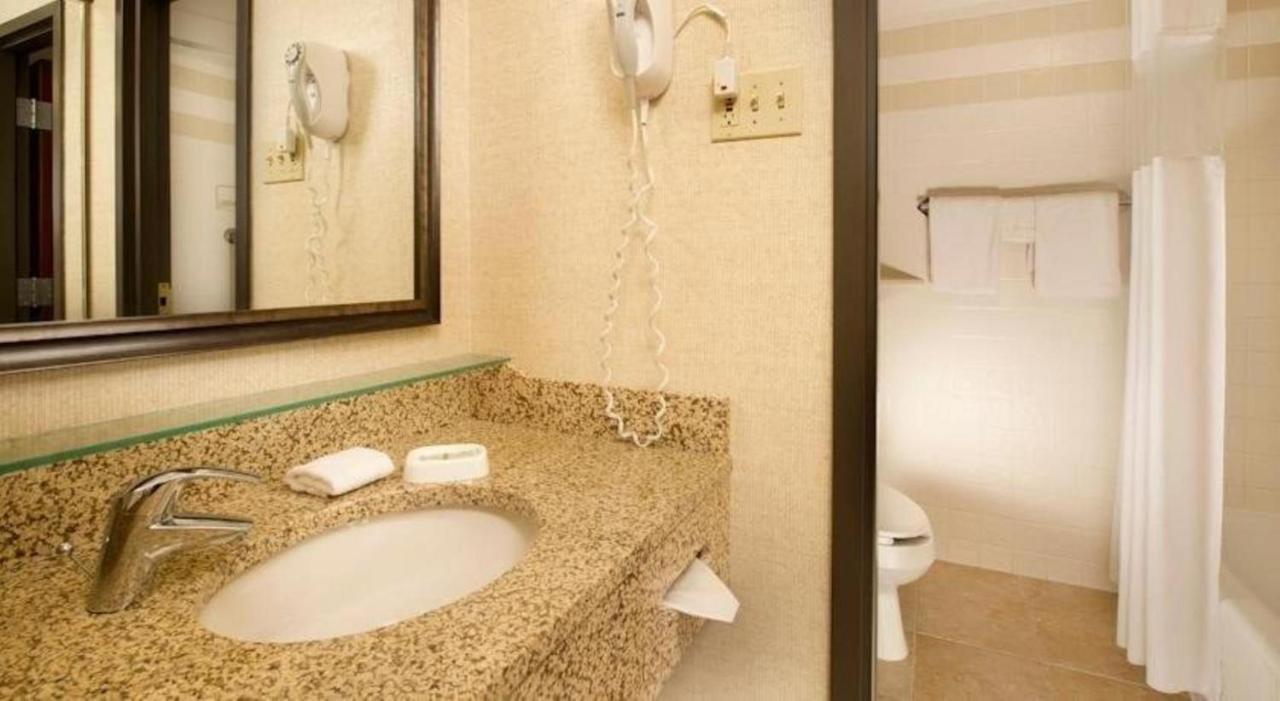 Hotel Lotus Kansas City Stadium 외부 사진