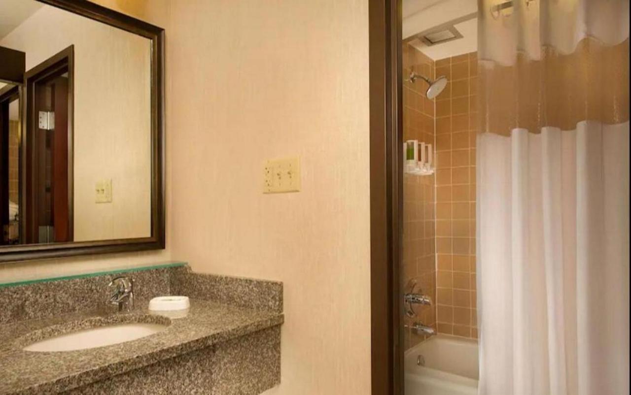 Hotel Lotus Kansas City Stadium 외부 사진